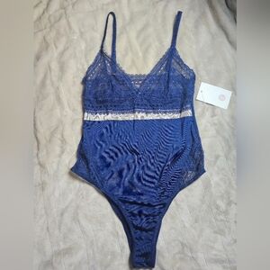 iCollection Navy Bodysuit Clover Teddy Sz Small Lace Lingerie Intimate Thong G23